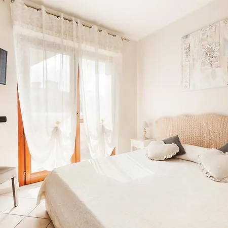 Apartment Giramondo Luxefierairport *