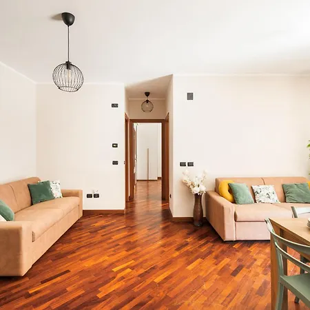 Giramondo Luxefierairport Apartment