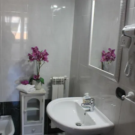 Apartment Giramondo Luxefierairport *