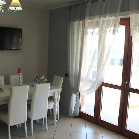 Apartment Giramondo Luxefierairport