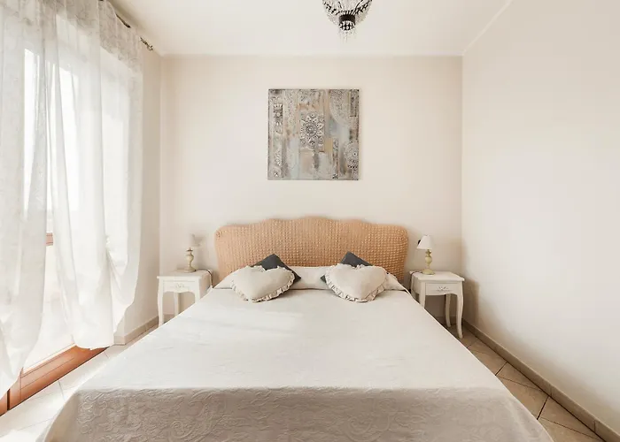 Giramondo Luxefierairport *