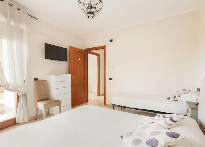 Giramondo Luxefierairport شقة *