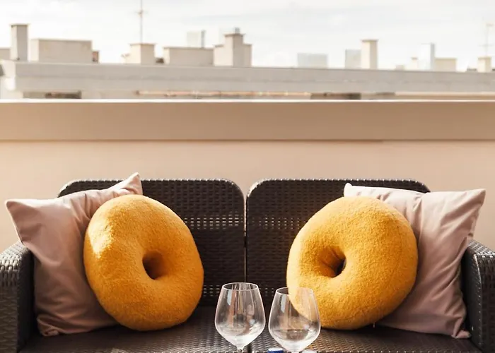 Giramondo Luxefierairport *