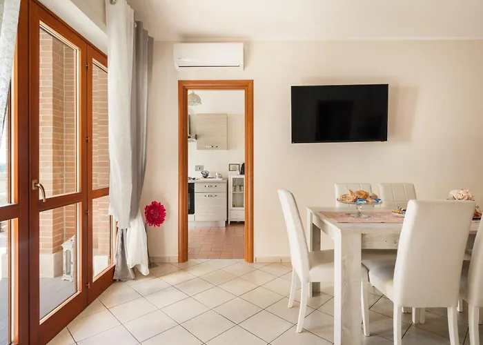 شقة Giramondo Luxefierairport فيوميتشينو