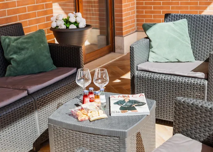 Giramondo Luxefierairport فيوميتشينو